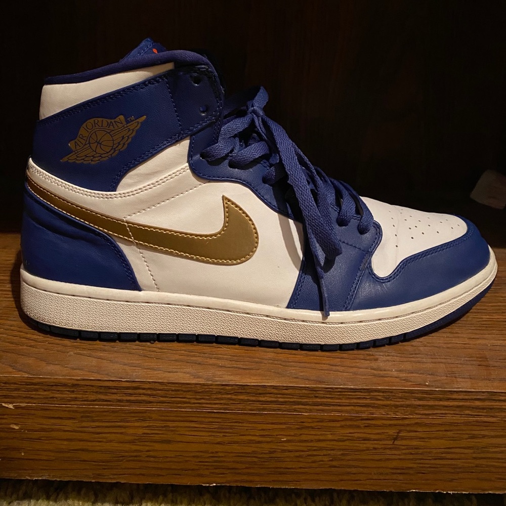 AJ1 high “gold medal”